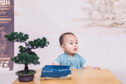 邢台宝宝总是抠鼻子 邢台宝宝总是抠鼻子